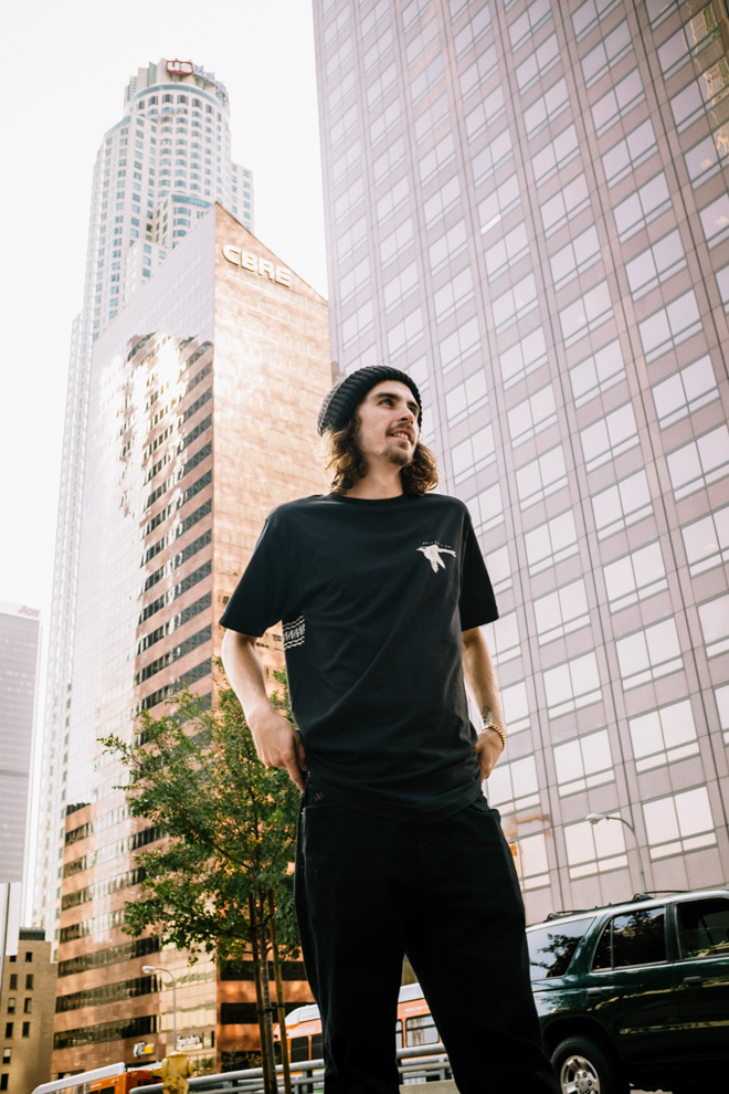 volcom 携手传奇滑手 kyle walker 展开联乘系列