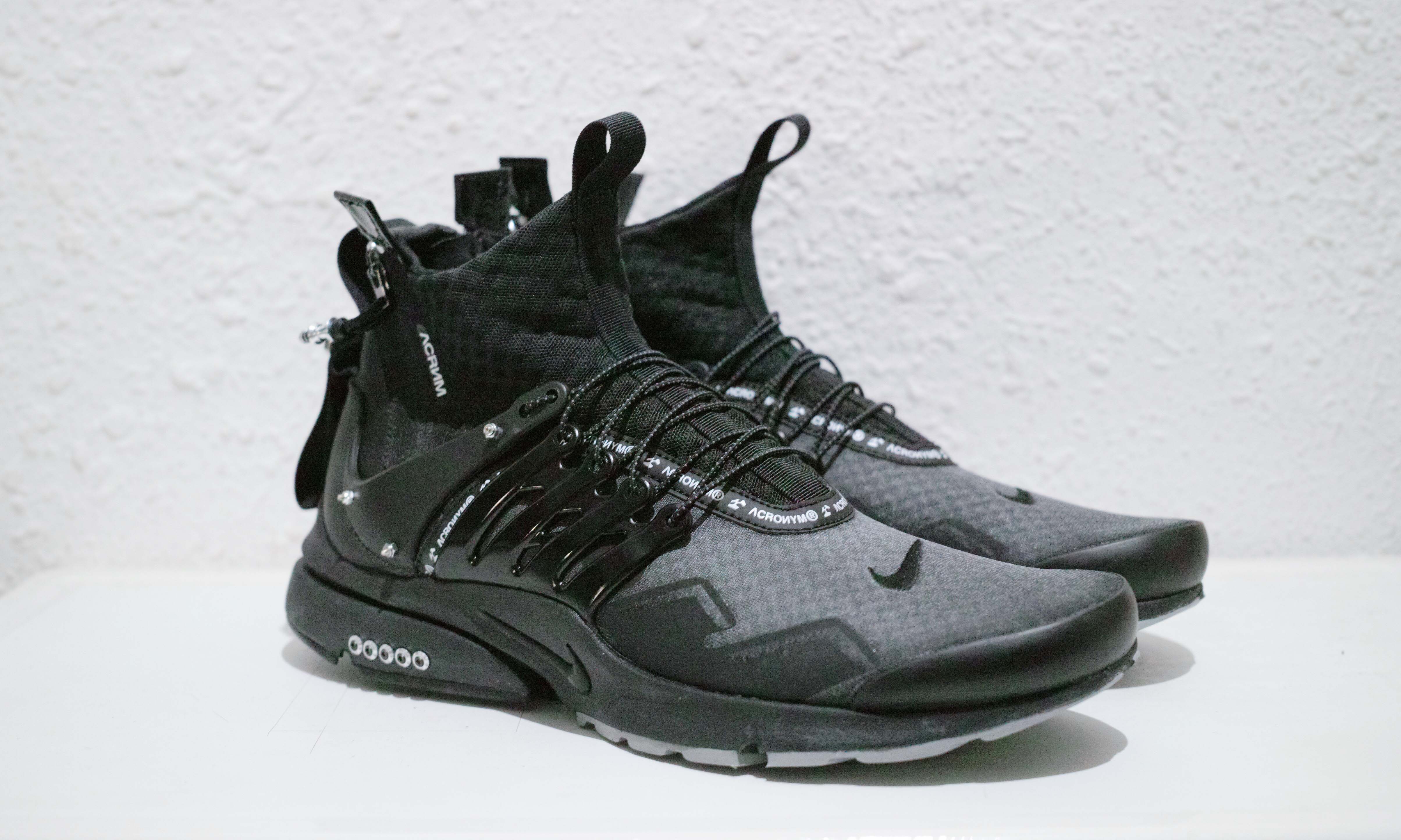 以acronym x nikelab air presto mid 为蓝本,ziv 带来最新改造