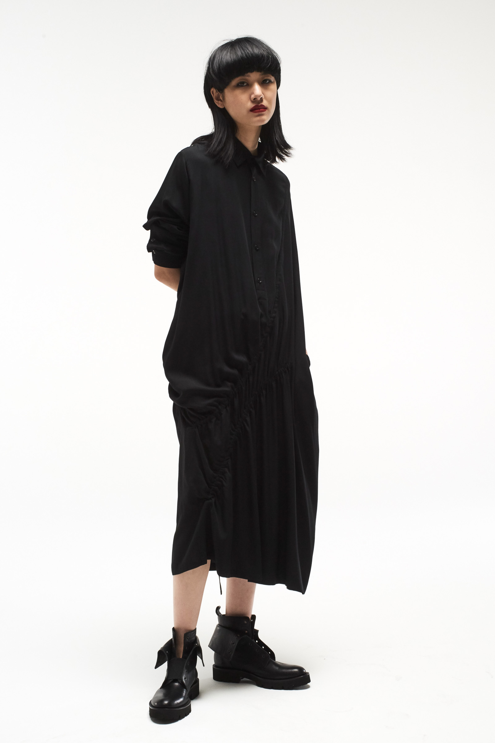 B Yohji Yamamoto 发布 2019 春夏 Lookbook – NOWRE现客