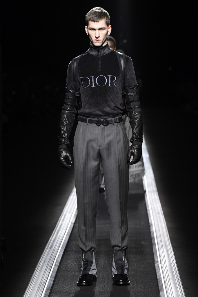 一场把模特变成雕塑的 "走秀",dior men 2019 秋冬系列发布