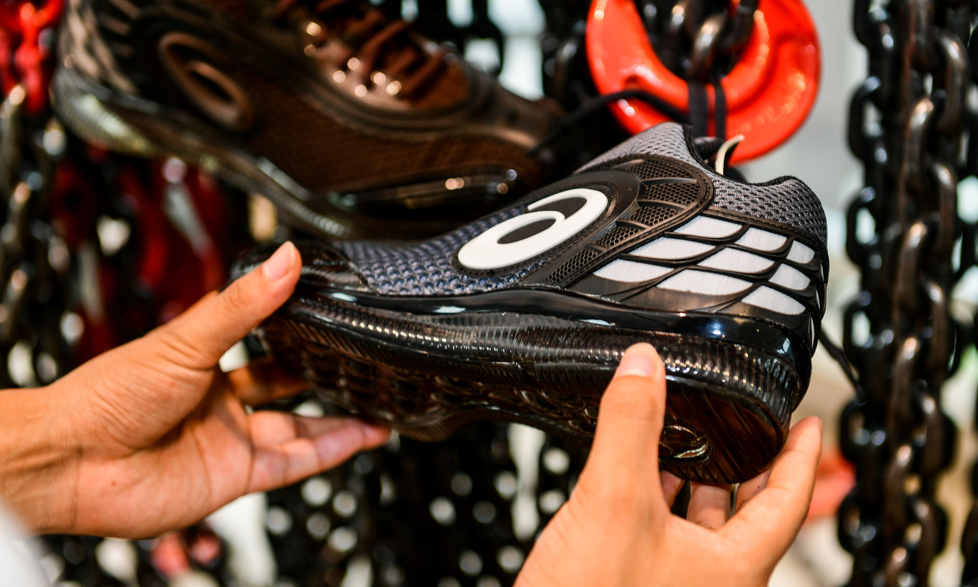 kiko kostadinov asics gel sokat infinity