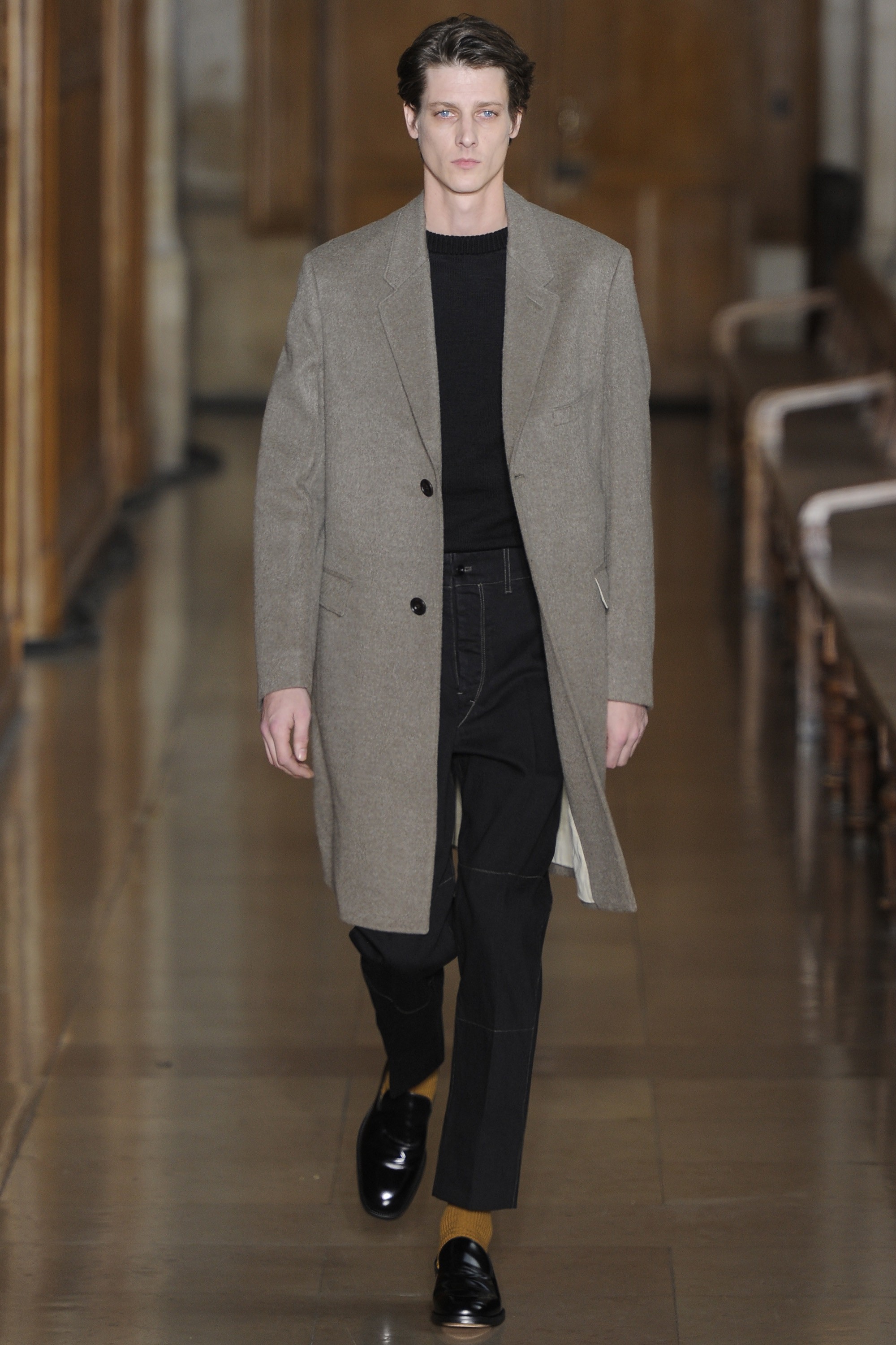 巴黎男装周|Dior Men 2024春夏男装系列-服装巴黎男装周-CFW服装设计网