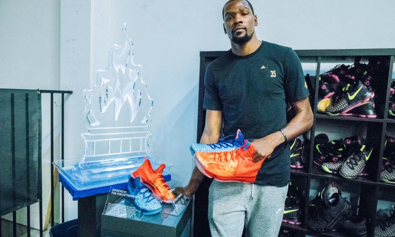 "冰火两重天?nike kd 9"fire ice 儿童独占配色释出