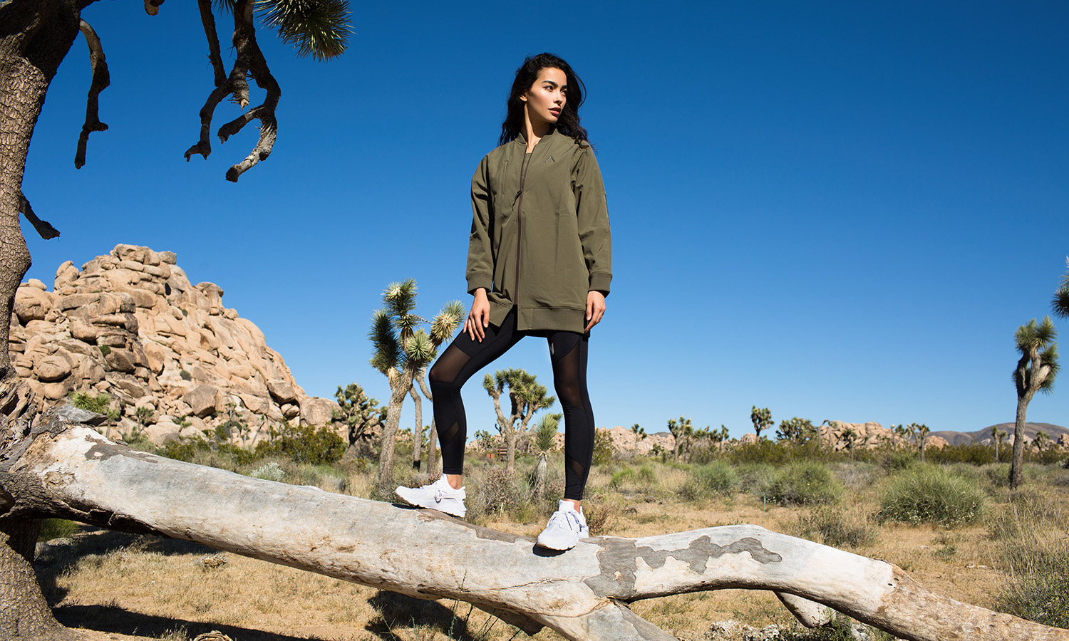 "非官方模特"adrianne ho,终于迎来了自己的首个正式代言