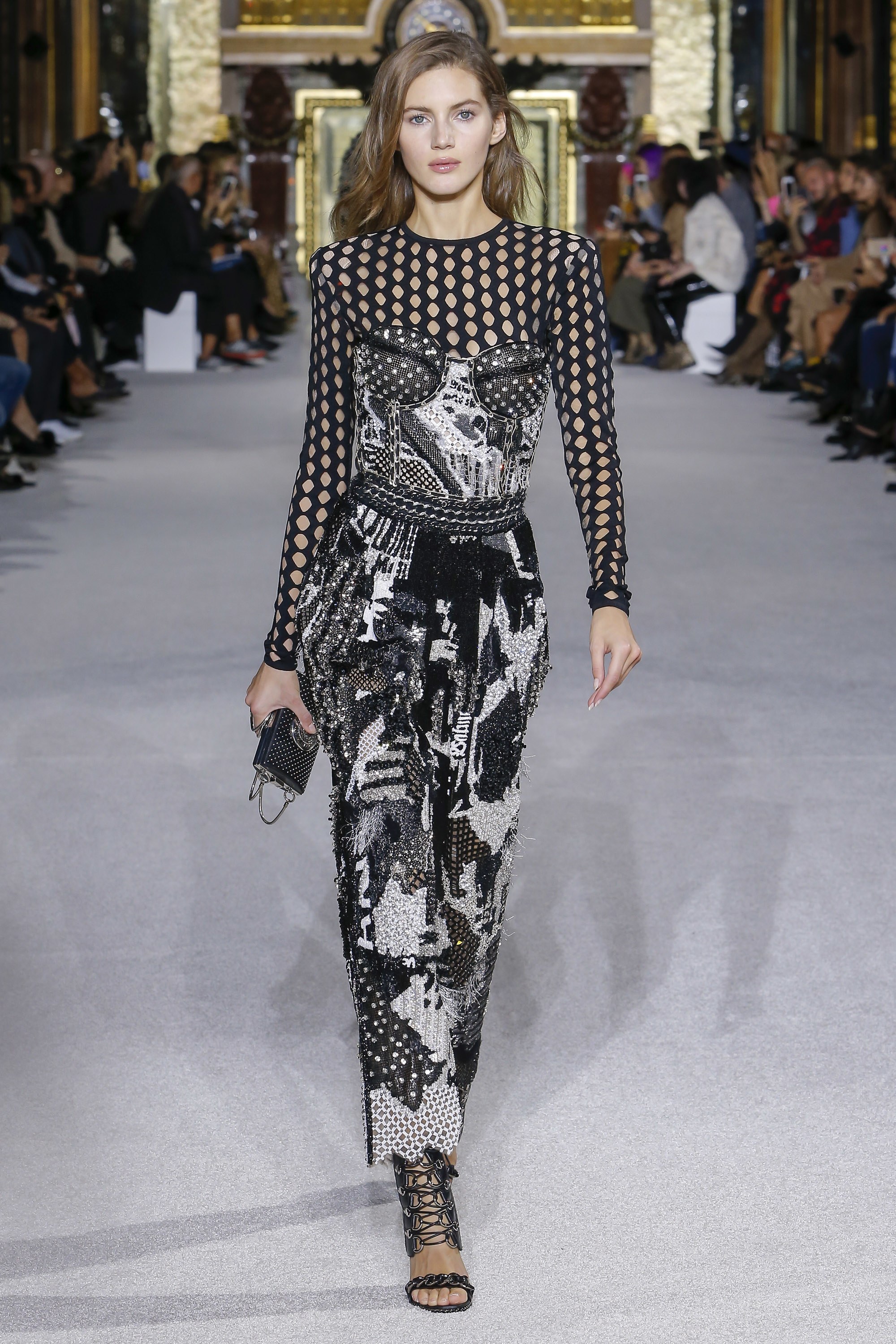 2018 春夏巴黎时装周 balmain 秀场回顾