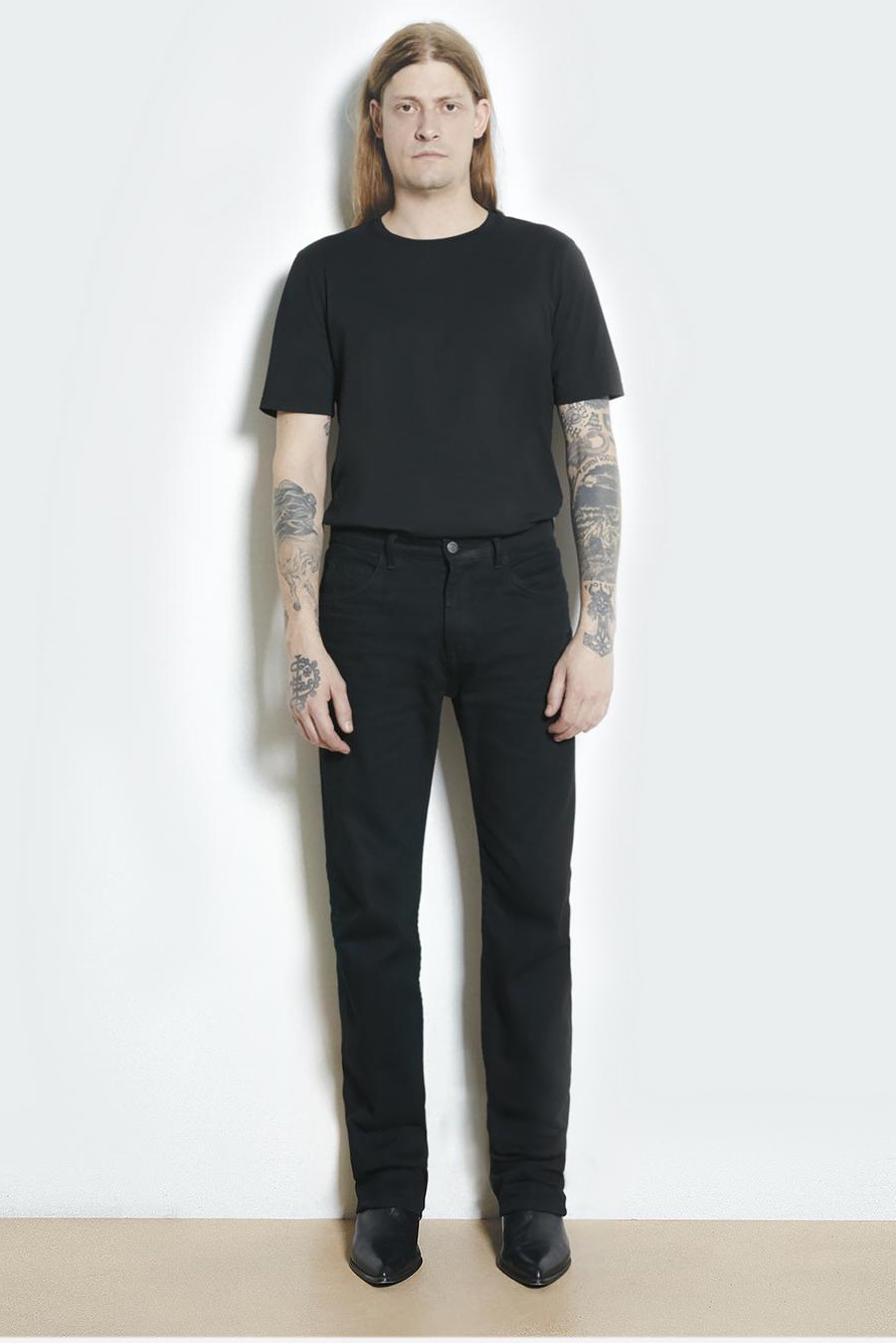 helmut lang 发布最新 resort 2018 春夏系列