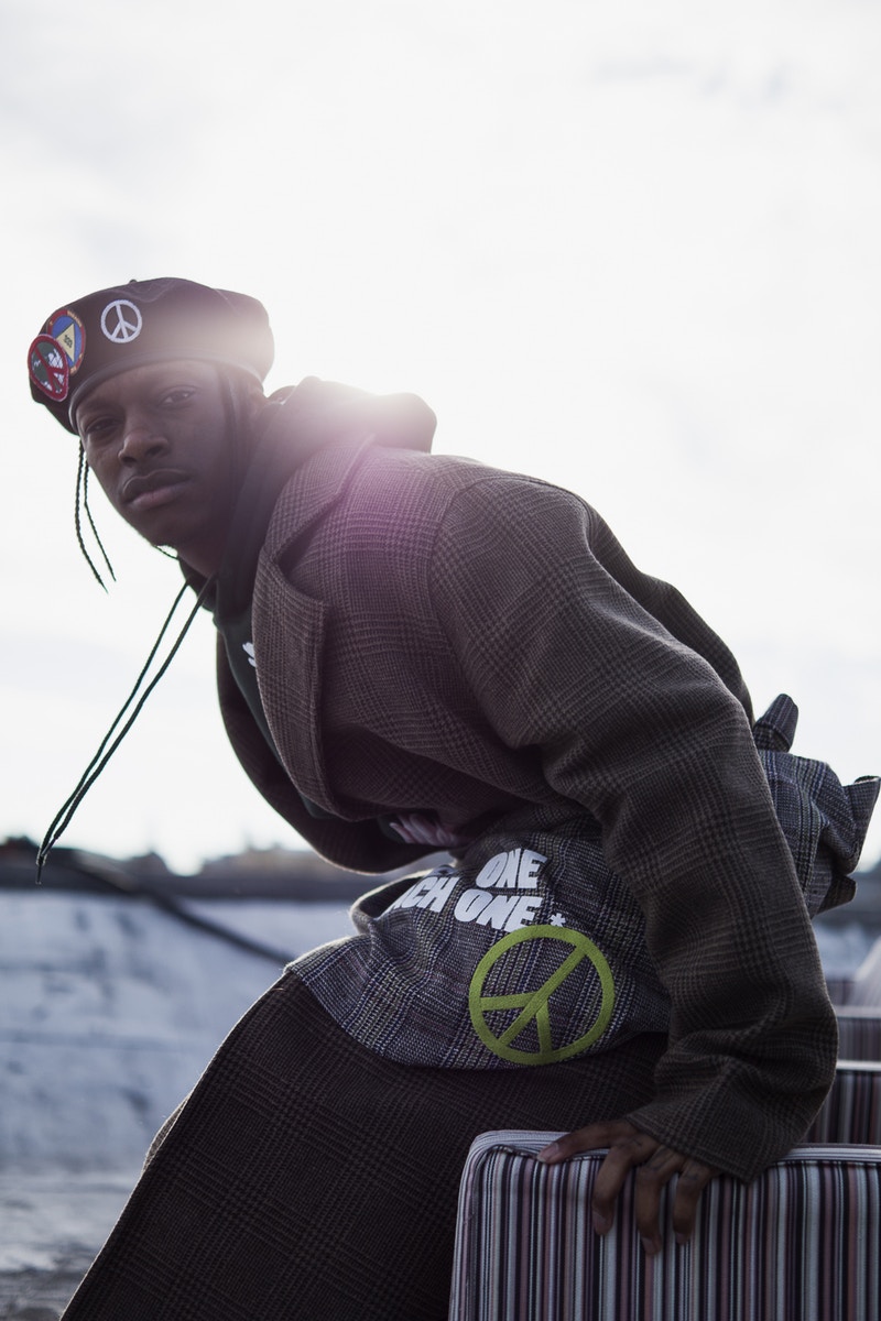 3.paradis 发布 2018 秋冬 "each one teach one" 系列