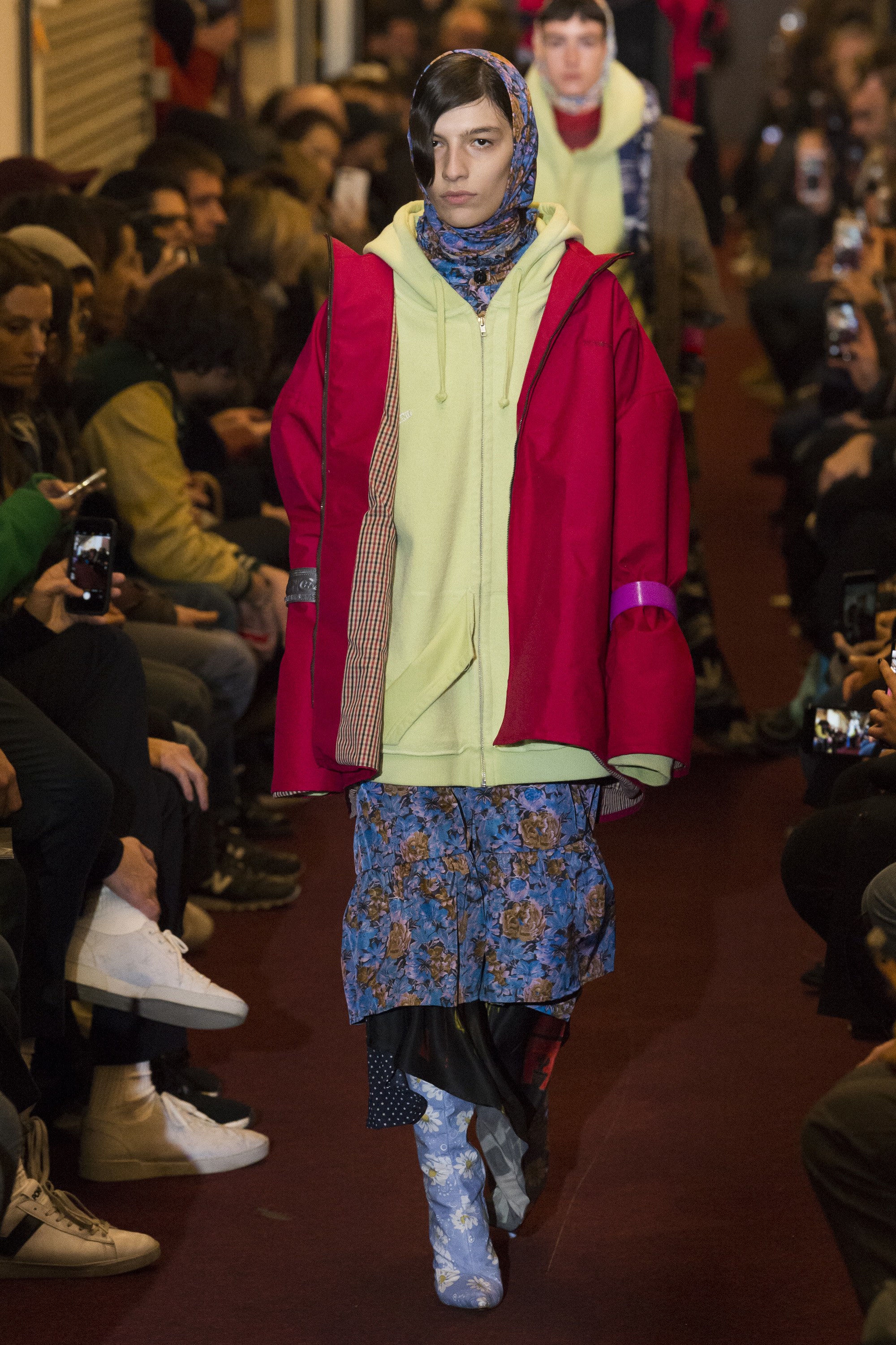 重回跳蚤市场!vetements 2018 秋冬秀场回顾