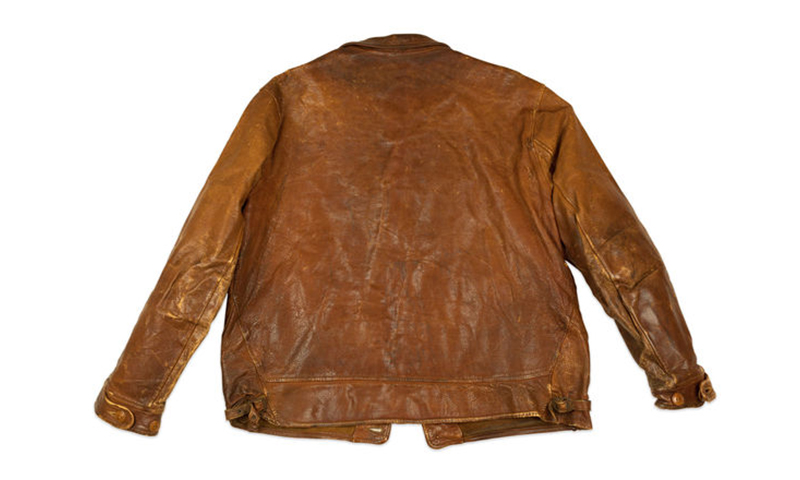 爱因斯坦穿过的 levis 皮衣即将复刻发售