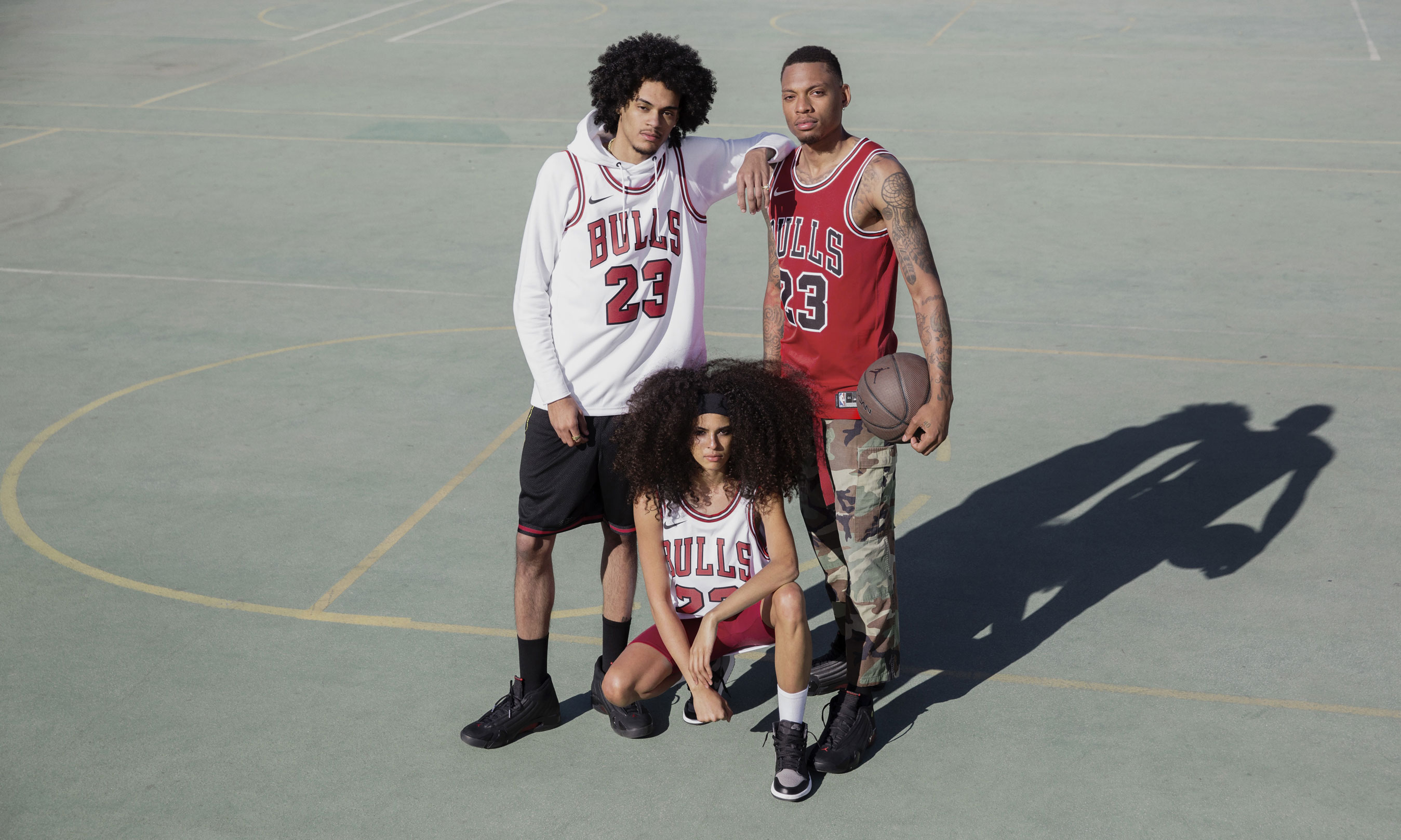 shot" 20 周年纪念,nike 复刻发售 michael jordan 经典公牛球衣 –