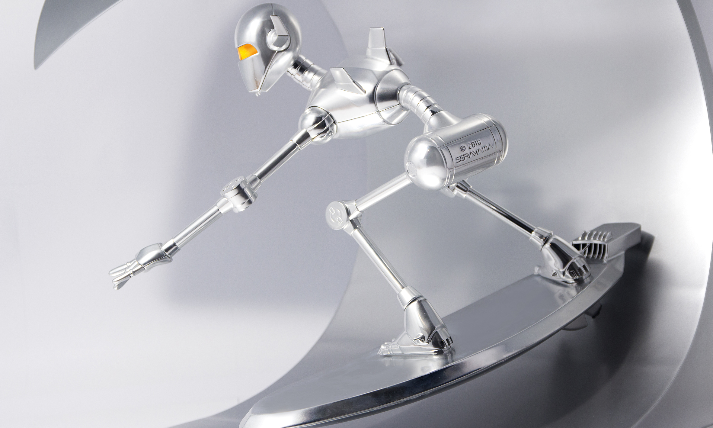 apportfolio x 空山基冲浪者限量雕塑即将开售 – nowre现客