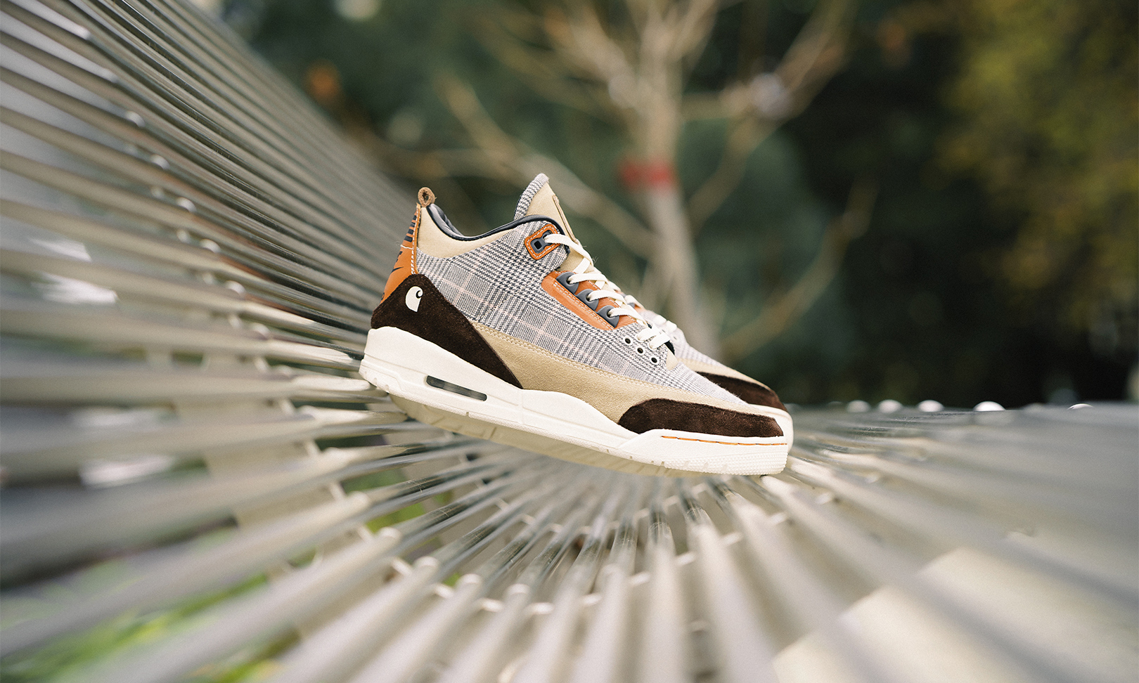 致敬carhartt,bespokeind 打造客制版 air jordan iii "wip3"