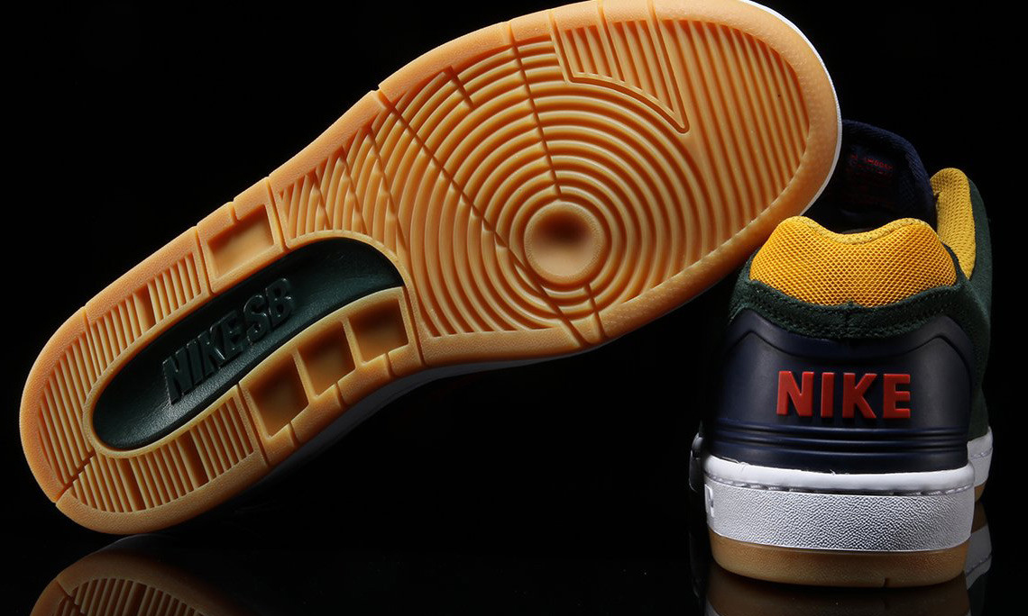 nike air force 2 带来一款相当 "90 年代时尚" 的新配色