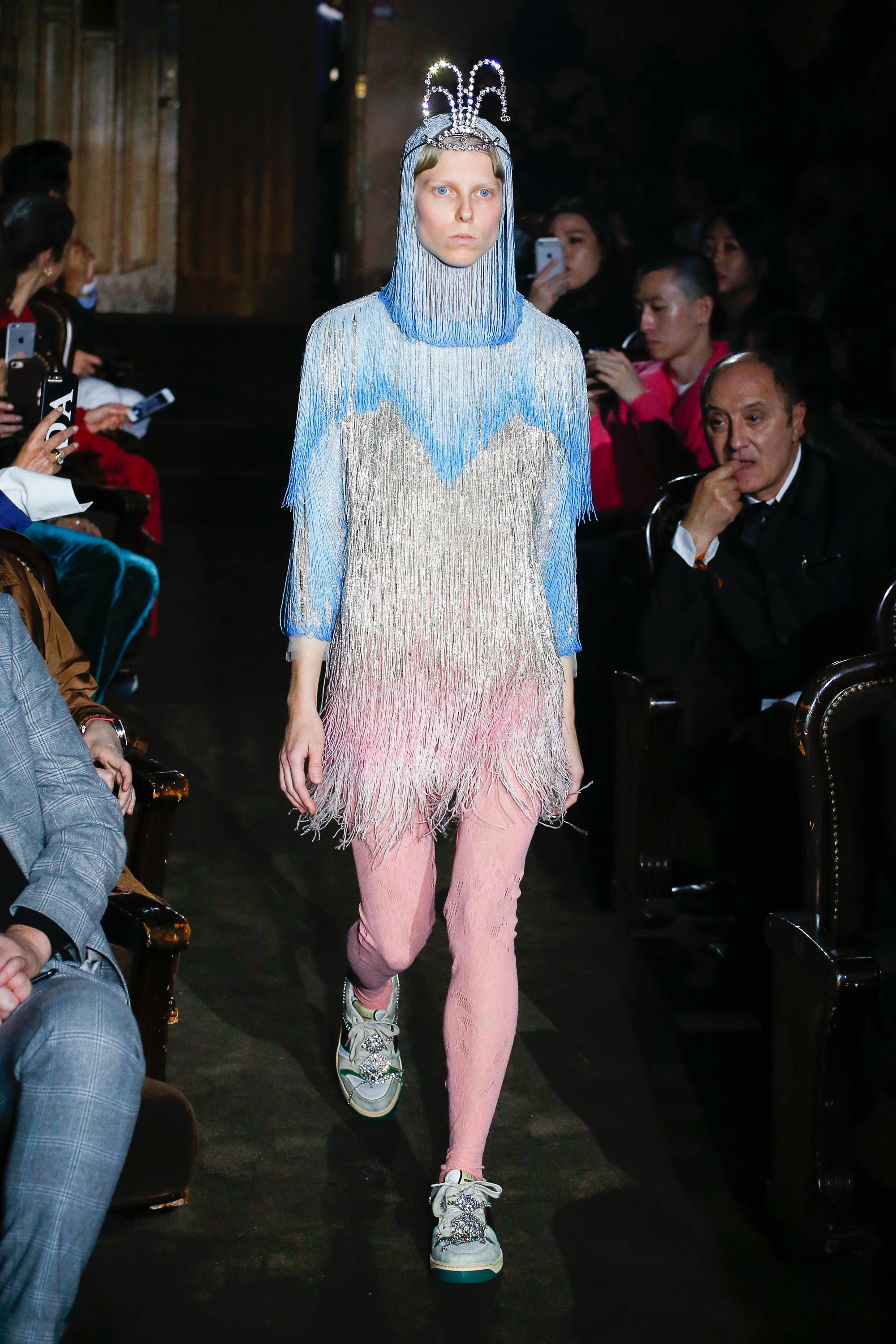 神秘与诡谲,gucci 2019 春夏系列秀场回顾