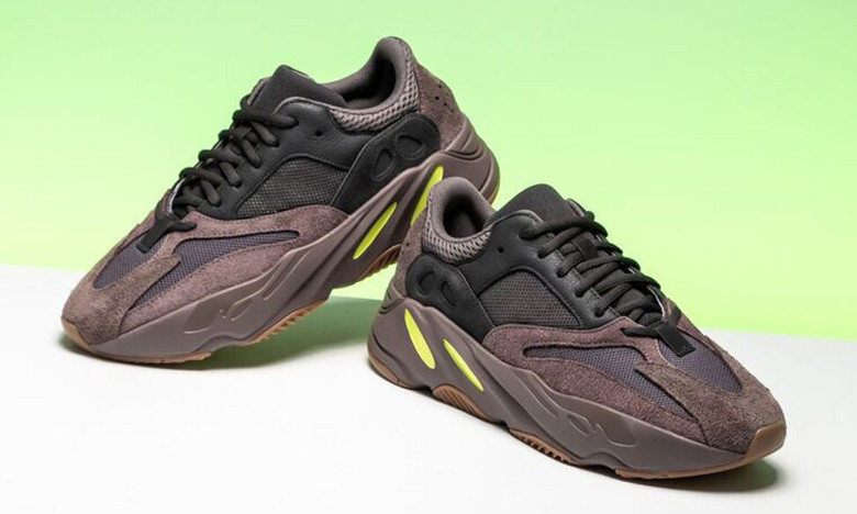 抢先预览 yeezy boost 700 "mauve" 配色实物照