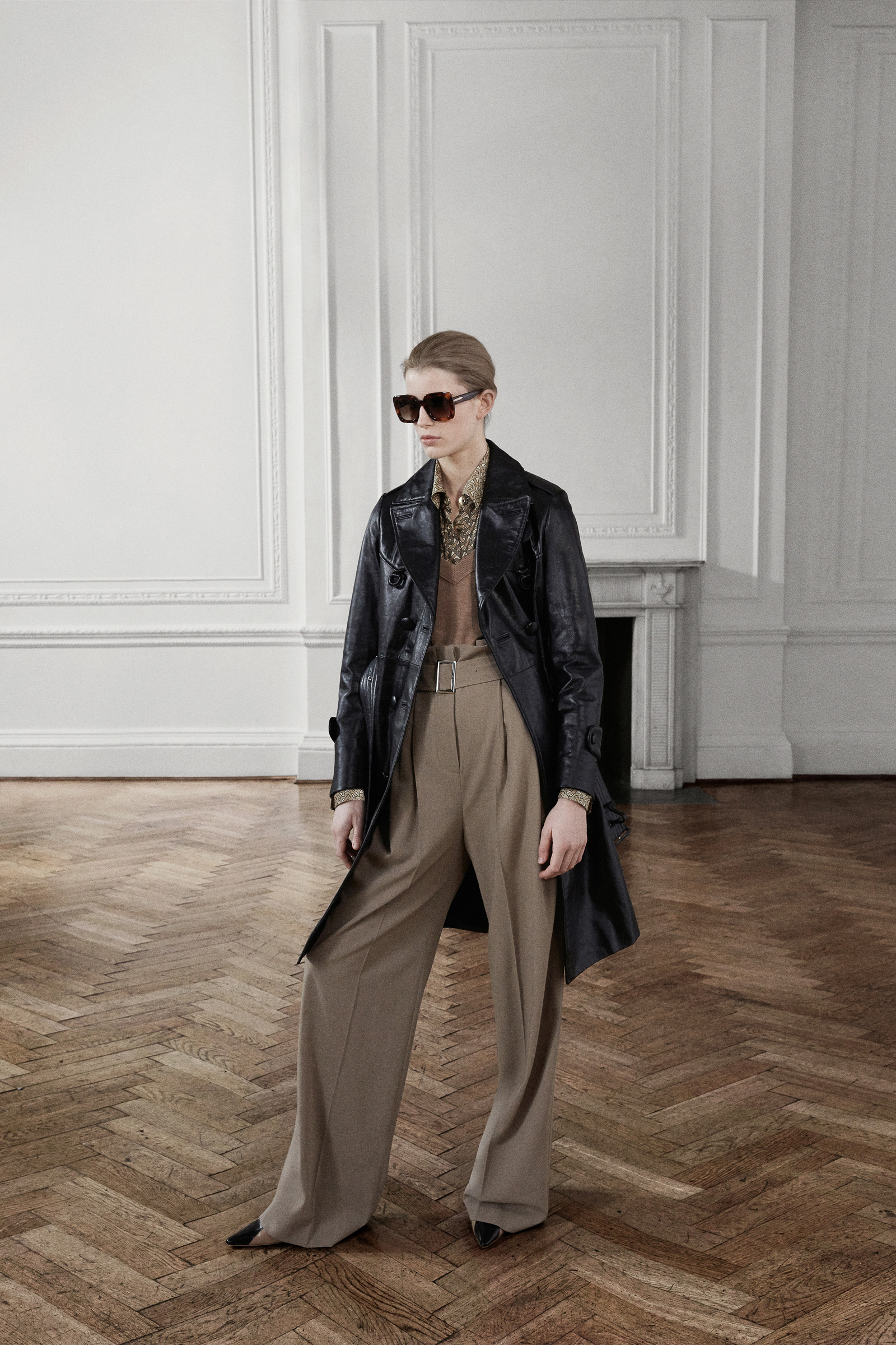 burberry 发布 2019 秋冬女装 lookbook