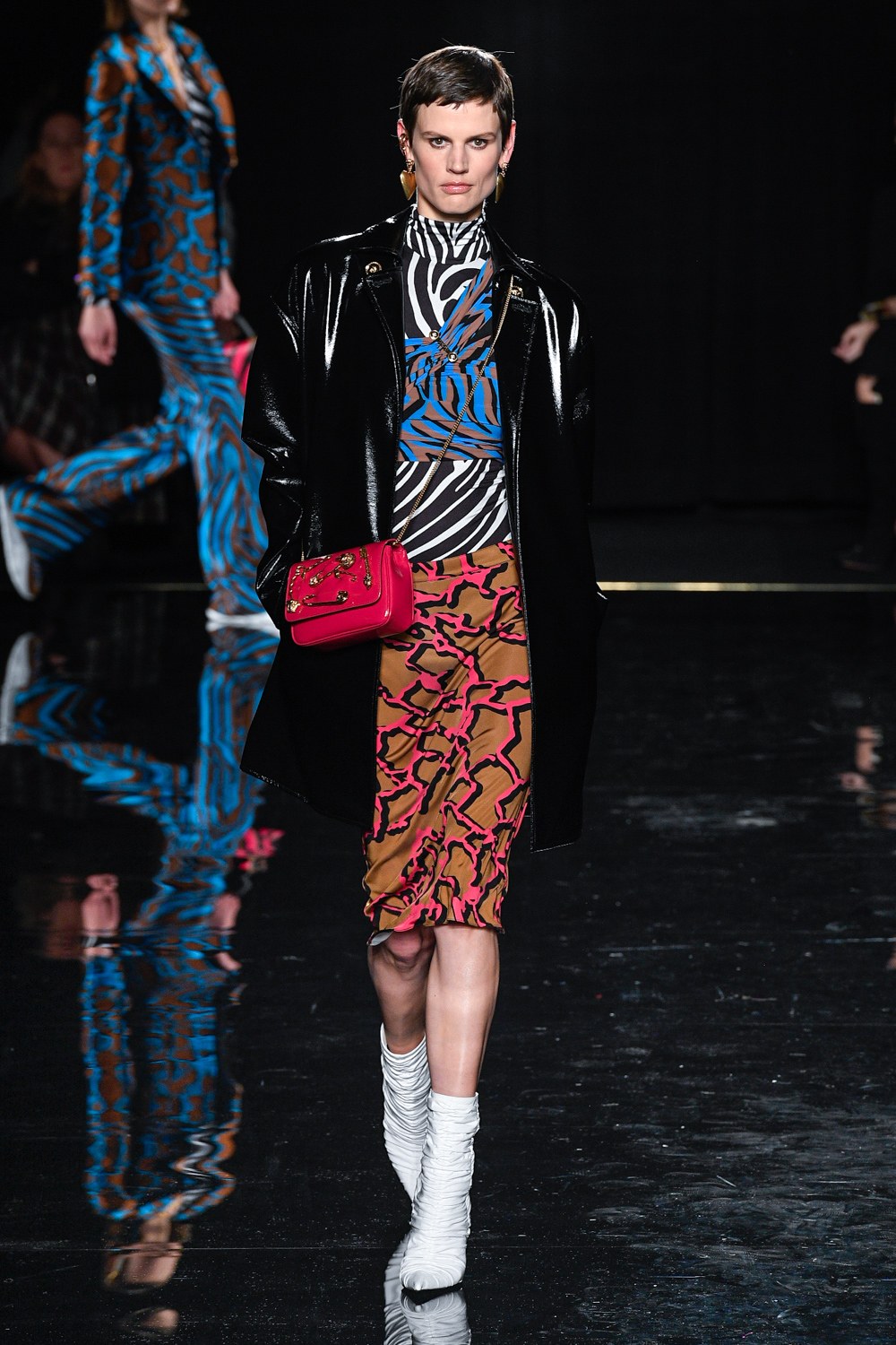 versace 2019 早秋系列秀场回顾