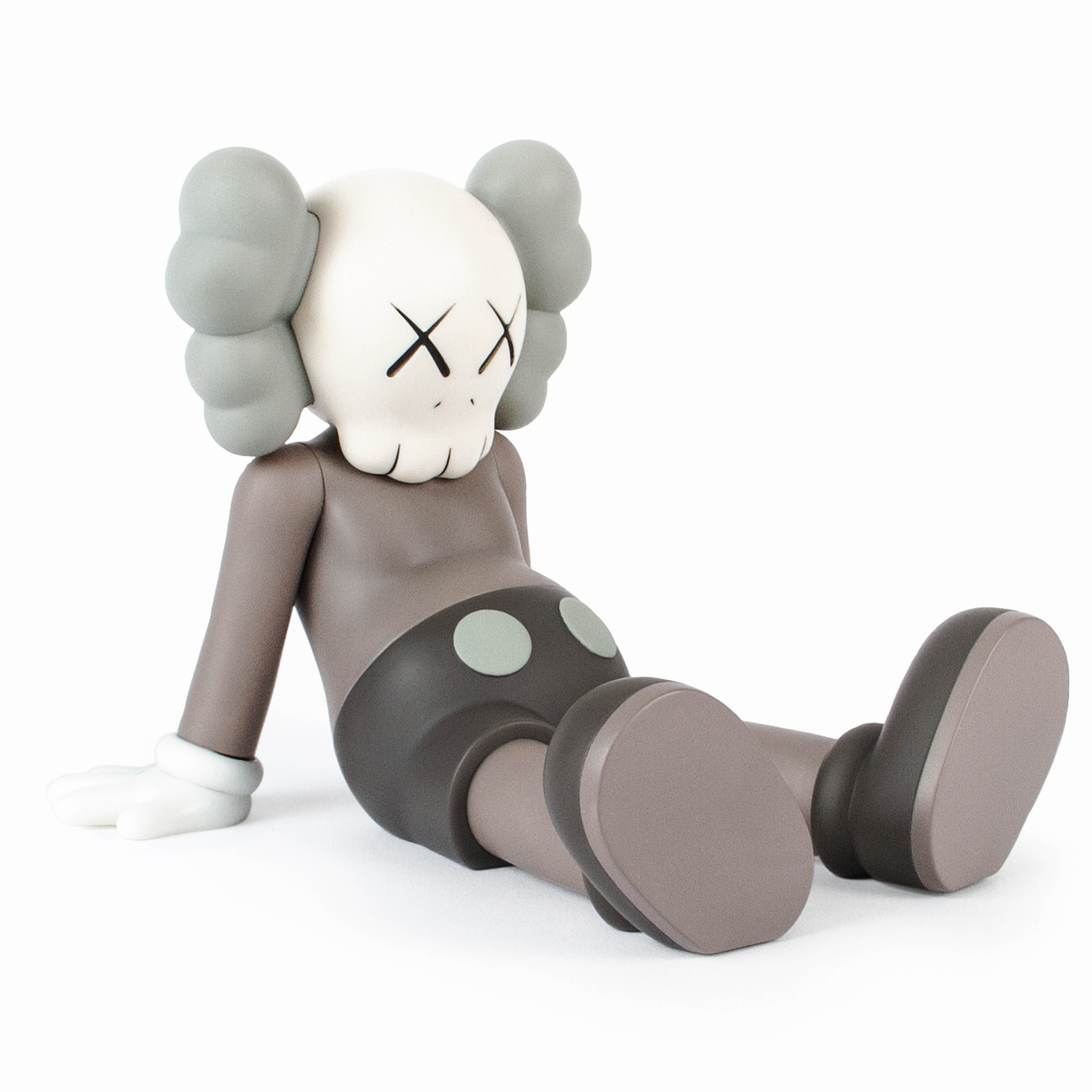 kaws:holiday 限量 7" 搪胶公仔-3 款 kaws:holiday 全新坐姿公仔为