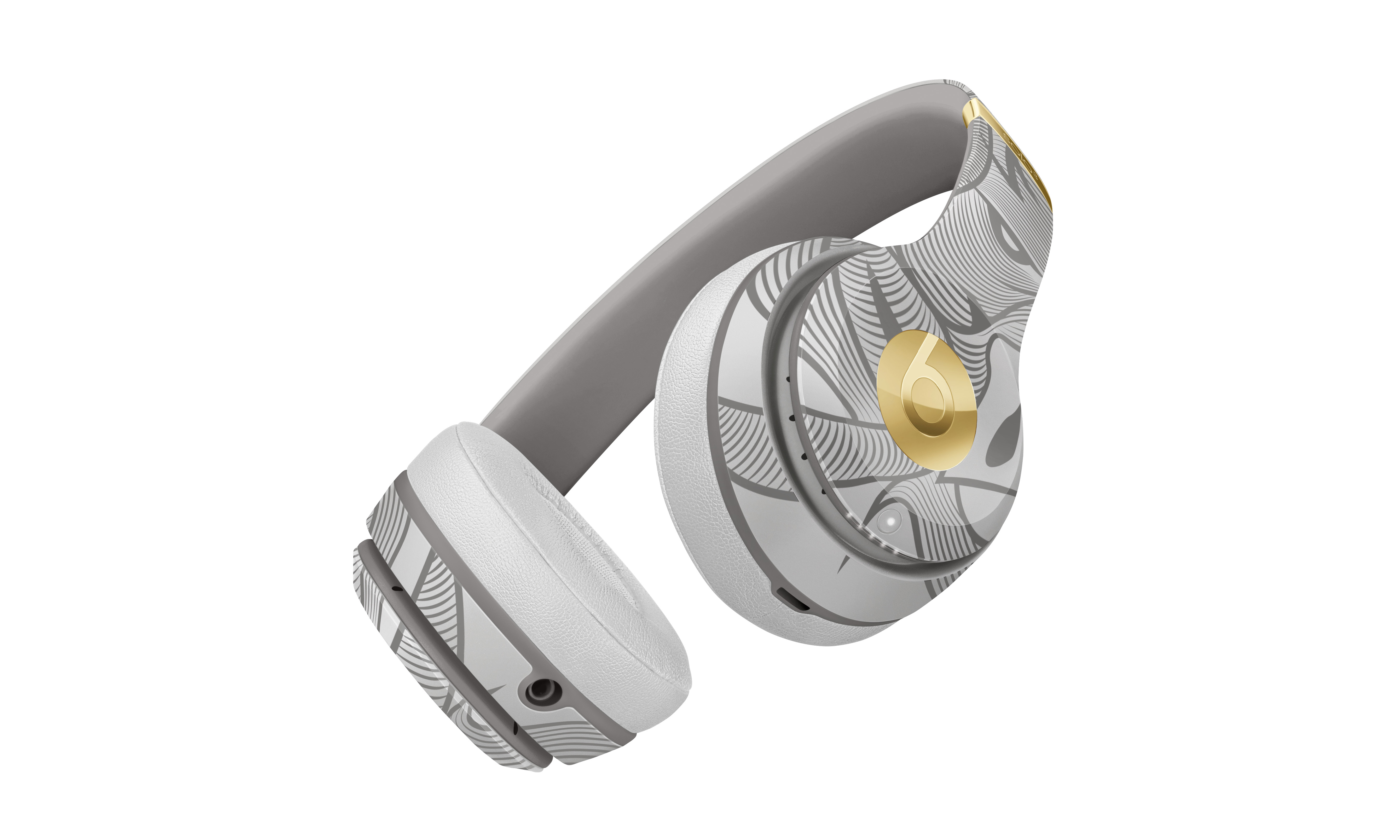 wild like us!beats 特别推出猪年限定 solo3 wireless 耳机恭贺新年