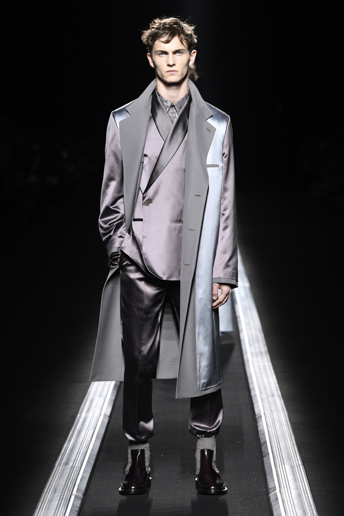 一场把模特变成雕塑的 "走秀",dior men 2019 秋冬系列发布