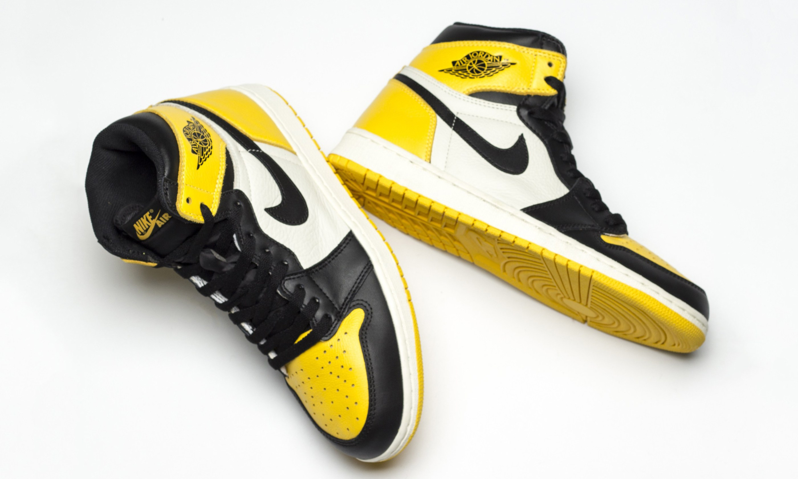 抢先预览 air jordan i "黑黄脚趾" 完整细节