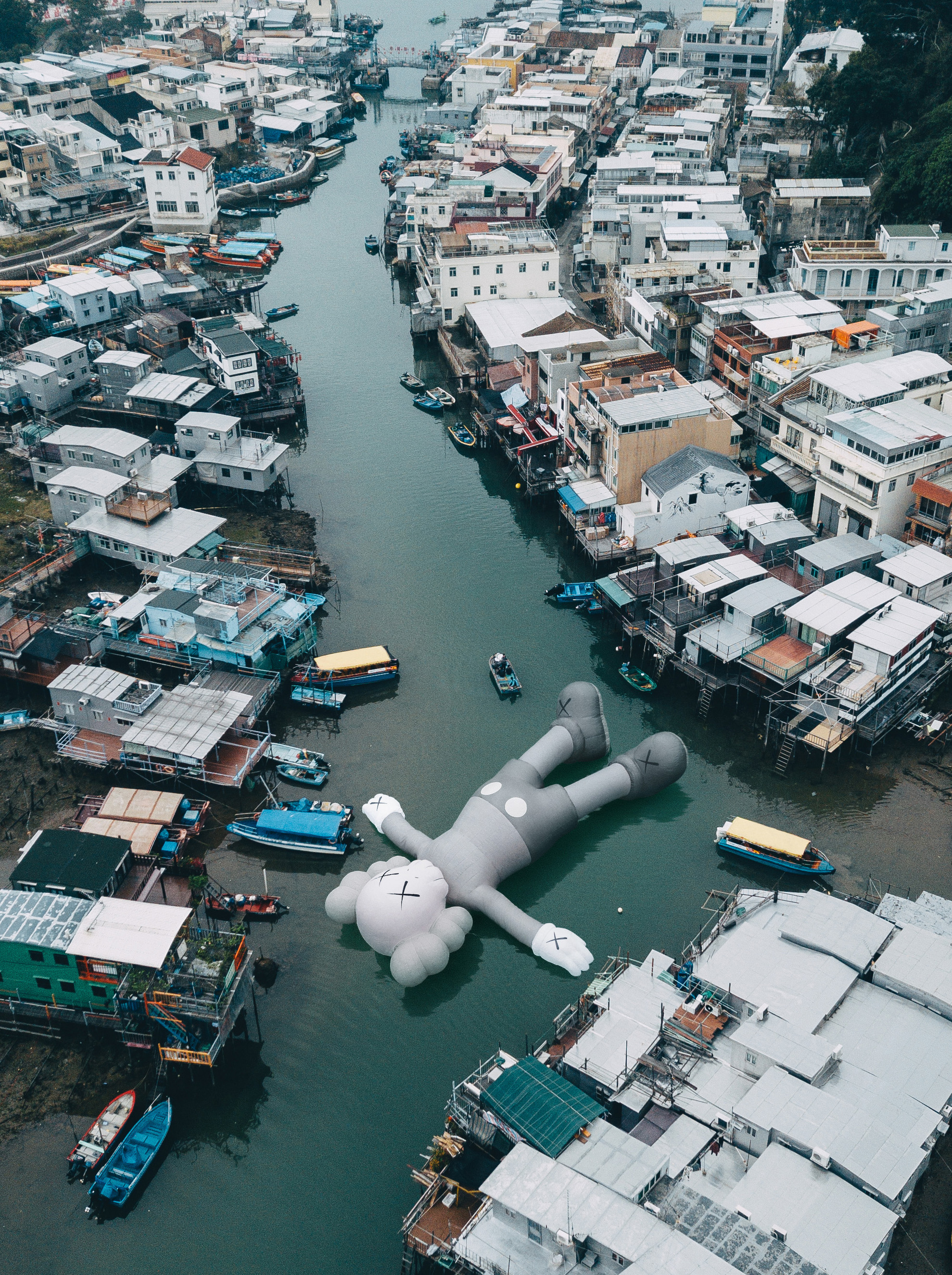 登陆维多利亚港,《kaws:holiday》香港站精彩即将开启