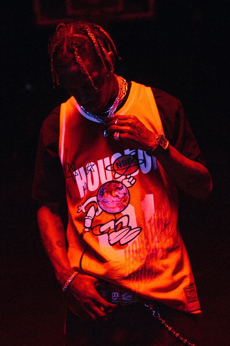 travis scott 联手 br 与 mitchell & ness 推出火箭球衣别注系列