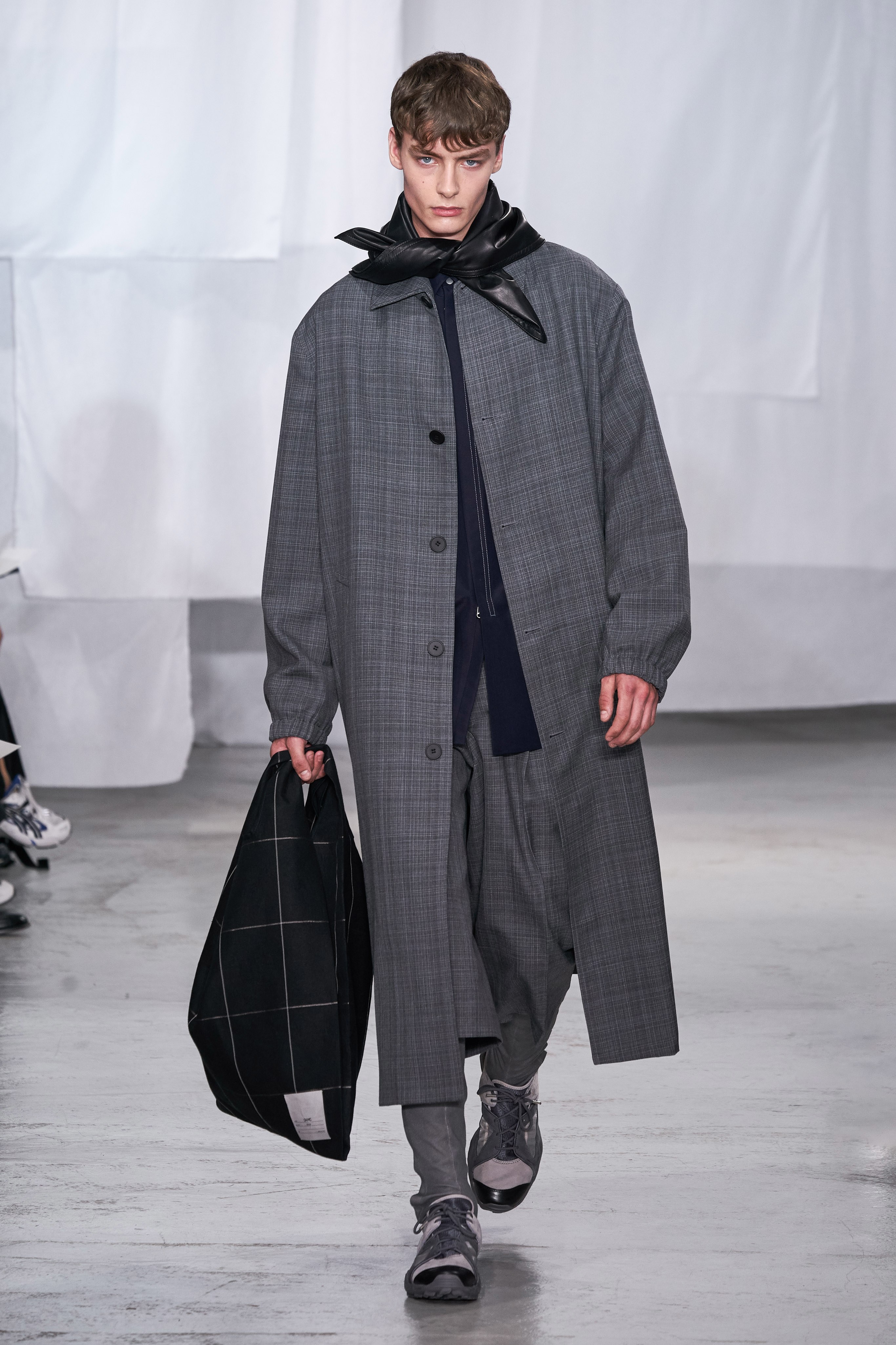 oamc 2020 春夏系列,男装的极简主义