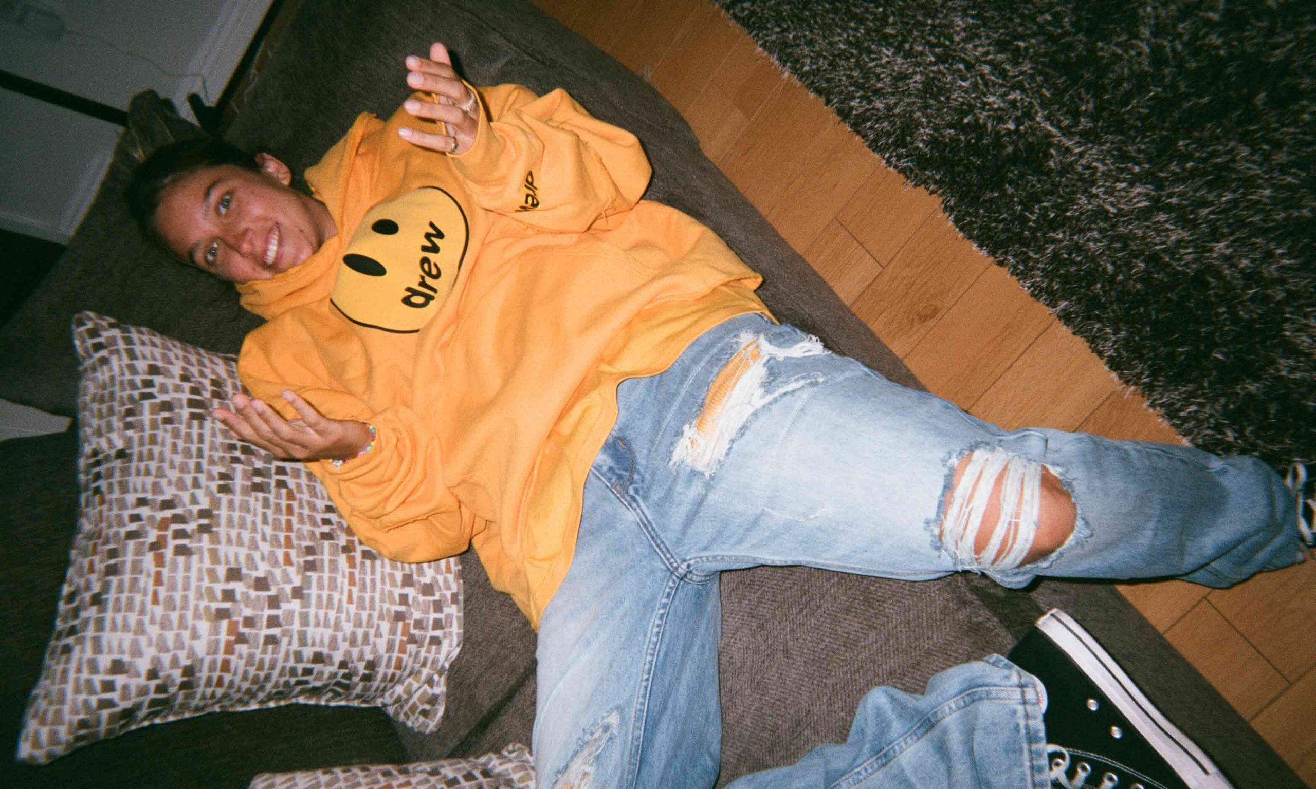 话题 “笑脸” 终于来了,Drew House Pop-Up Store 强袭上海 – NOWRE现客